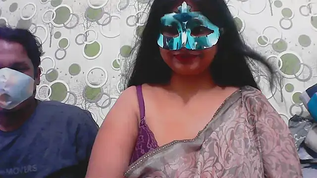 Snapshot of hard_to_do__ chatting on May 23, 5:28 pm hard to do online show from May 23, 5:28 pm