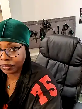 GoddessMarleyMuse online show from April 23, 11:40 pm