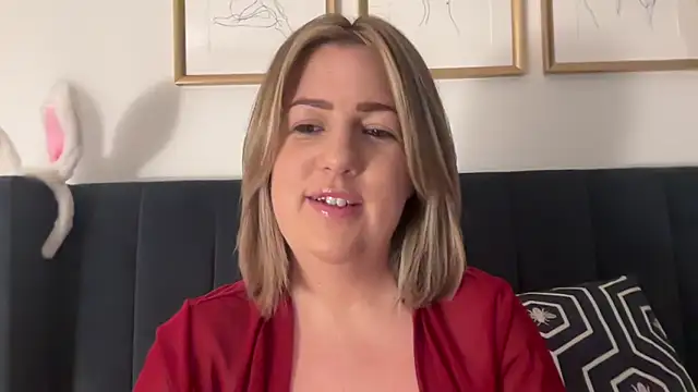 annabellewarick online show from June 6, 9:41 pm