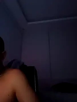 starksantos449 online show from March 8, 12:08 am