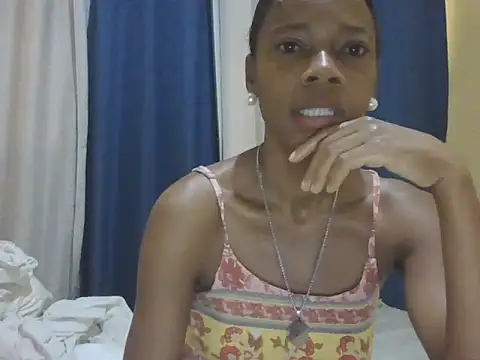 Snapshot of niki301 chatting on March 18, 12:30 pm niki301 online show from March 18, 12:30 pm