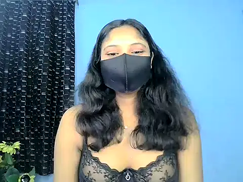 KASHISH SINGH  online show from June 3, 2:33 pm