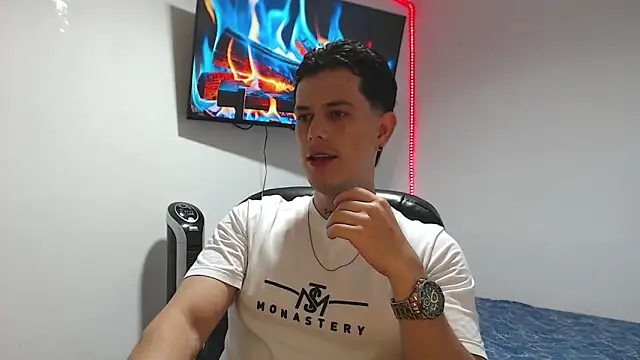 JUAN CAMILOXXX online show from April 29, 4:27 am