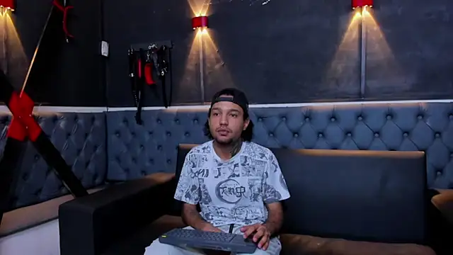 Angelo Blessed online show from May 15, 7:21 pm
