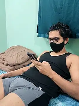 Hunter 9876 online show from March 14, 9:09 pm