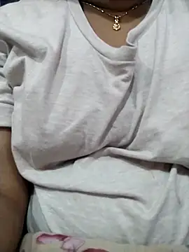 Chandrika Yadav online show from March 12, 7:36 am