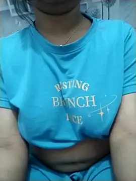 Chandrika Yadav online show from March 13, 8:48 pm