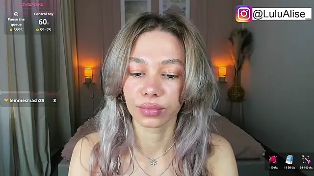 LuluAlis online show from April 13, 1:27 pm