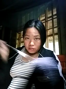 Min-in online show from May 9, 9:58 am