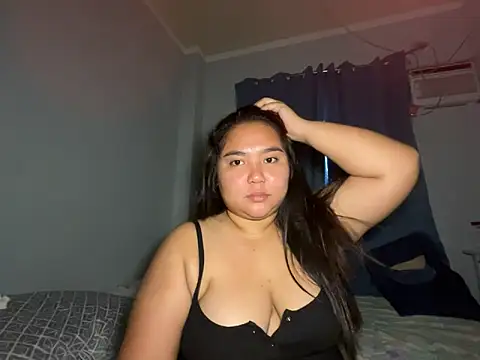 chubby hotladyjes online show from May 2, 8:19 am