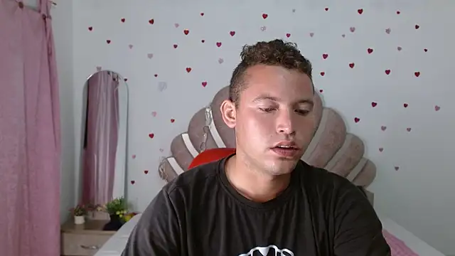 sven fox723 online show from May 24, 12:54 pm