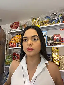 Bella-Ferrer online show from June 10, 6:40 pm