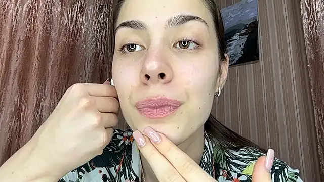 AylaLust online show from April 18, 11:25 am