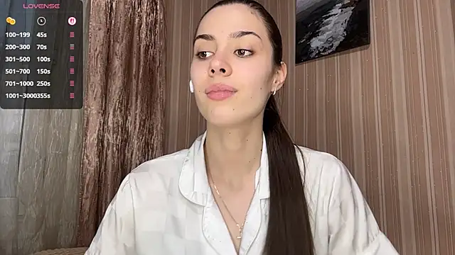 AylaLust online show from April 25, 1:41 pm