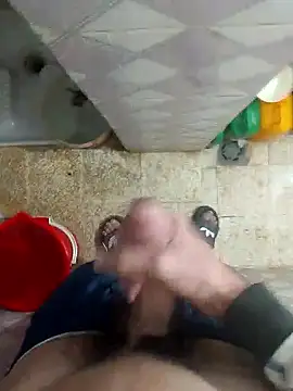 Snapshot of Theonehard12 chatting on March 15, 8:04 pm Theonehard12 online show from March 15, 8:04 pm