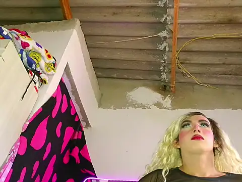 candy aass online show from March 31, 8:09 pm