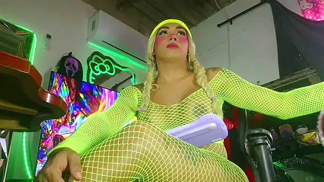 candy aass online show from July 11, 9:27 pm