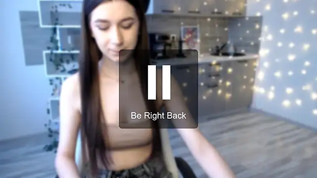 EmyHarrington online show from March 20, 2:00 pm