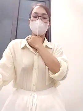 Mai phuong online show from March 27, 8:26 am