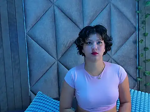 LaraSpark   online show from March 13, 11:39 am