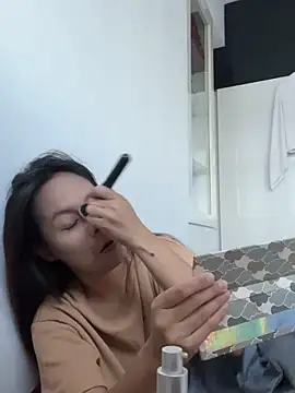 Snapshot of velvetveloura chatting on March 13, 10:44 am velvetveloura online show from March 13, 10:44 am