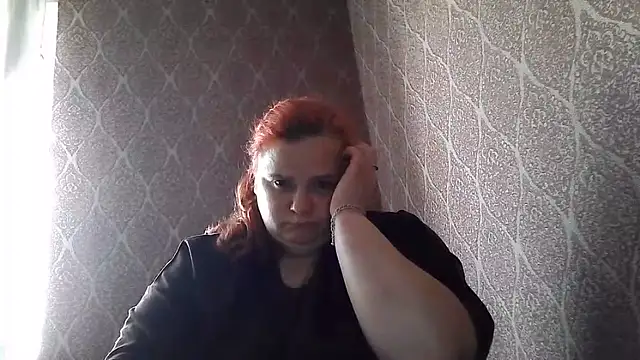 DollyGersonn online show from June 9, 5:19 am