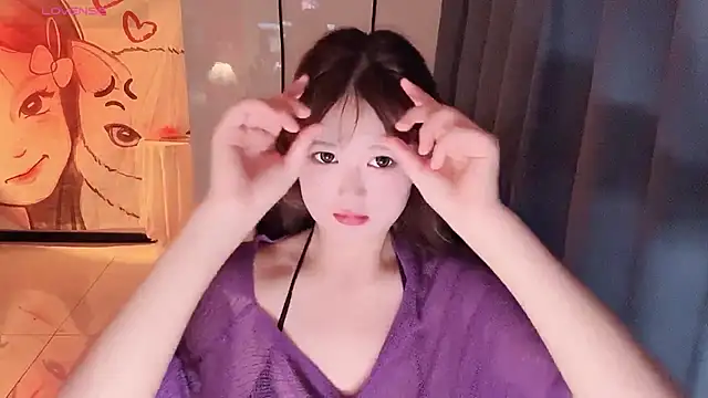 winnie-ww online show from June 3, 1:25 pm