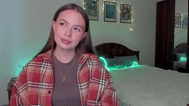 kittiangel00 online show from March 16, 12:20 pm