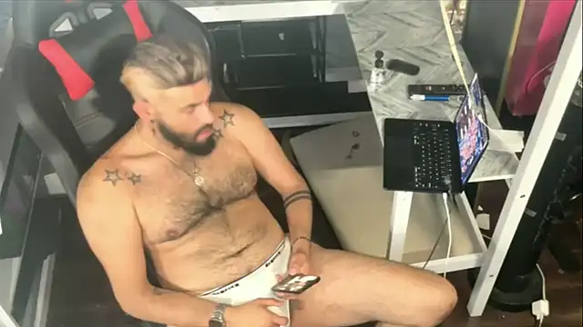 DJ Xhristian86 online show from June 2, 3:14 pm