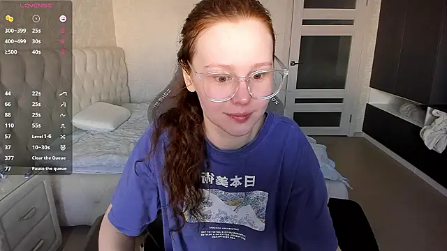 NikiCozy online show from March 25, 8:31 am