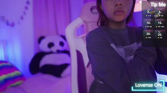 nahomy 2308 online show from April 16, 12:06 pm