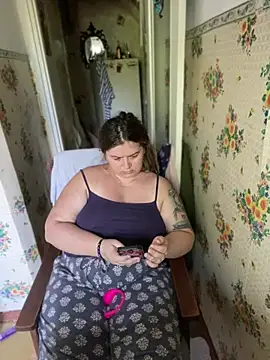 Nenssy555 online show from July 15, 1:16 pm