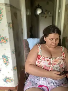 Nenssy555 online show from July 25, 2:25 pm