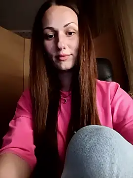 Snapshot of LunaCrystall chatting on April 29, 5:41 pm LunaCrystall online show from April 29, 5:41 pm