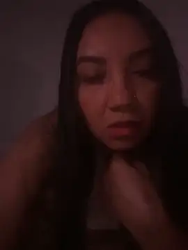 GoldenIsabella online show from April 2, 6:11 am