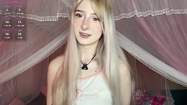 OnlyEva1 online show from June 6, 8:41 am