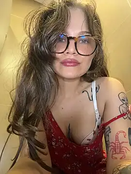 Tallulah Kinky online show from July 8, 6:12 pm