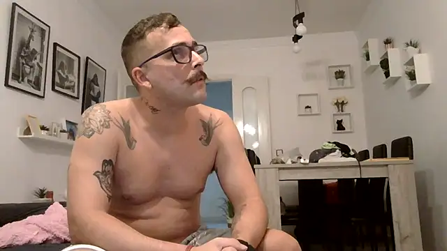 yanick931 online show from June 5, 11:32 pm