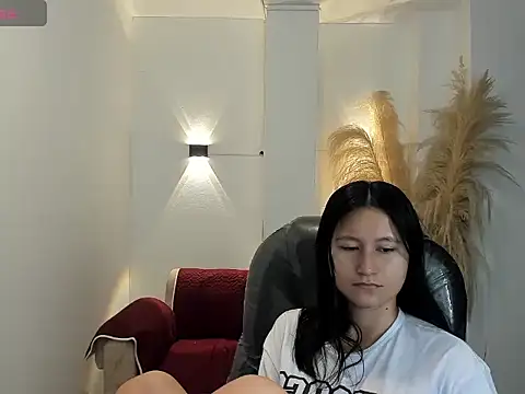 isabella grace18 online show from June 11, 7:28 am