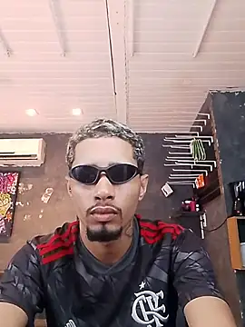 Vilao 18 online show from April 20, 3:04 pm