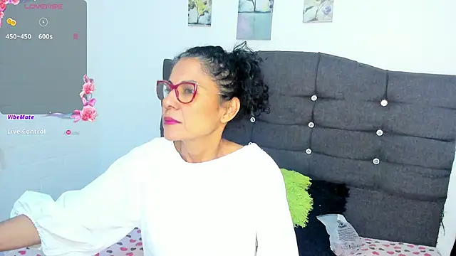 Antonella Rizzo01 online show from June 9, 11:05 pm