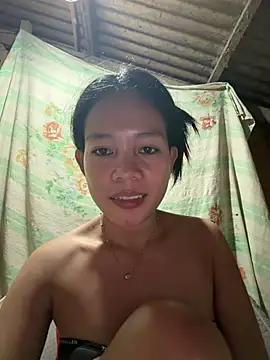 chinny1112 online show from August 3, 3:05 pm