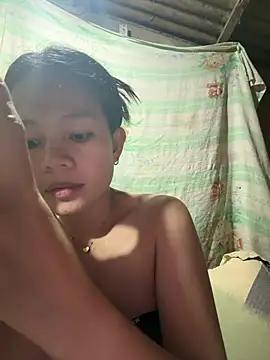 chinny1112 online show from August 4, 2:41 pm