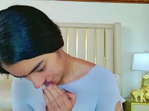 AnnieDesire online show from May 19, 5:08 pm