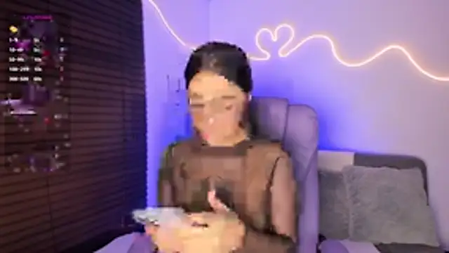 keily xoxo  online show from July 9, 1:42 am