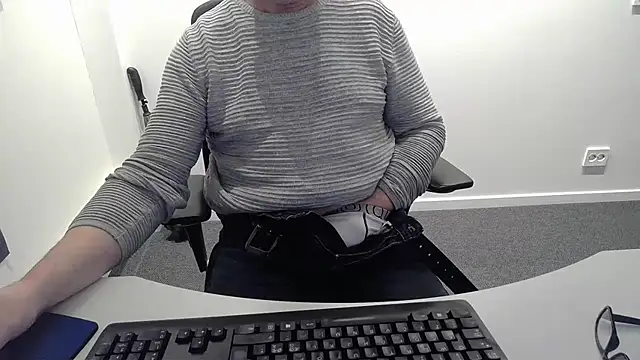 Buggemann online show from April 14, 2:50 am