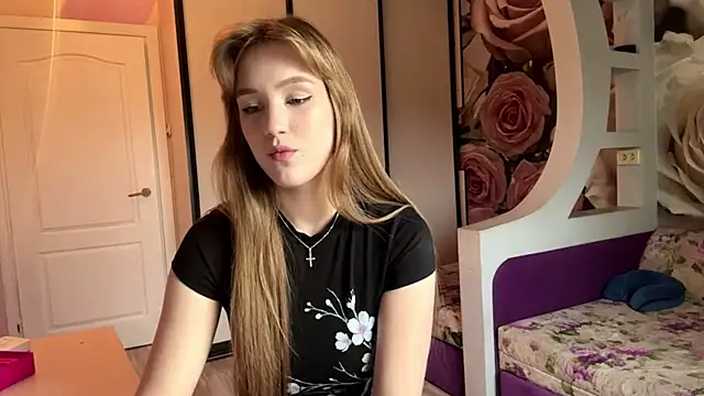 AnnaWasp online show from July 22, 5:10 am
