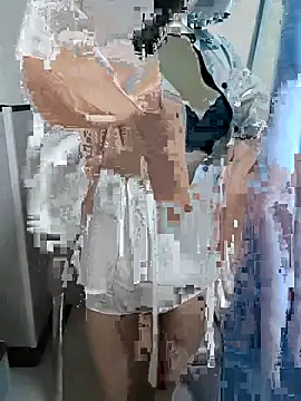 zxc81830 online show from April 2, 12:47 pm