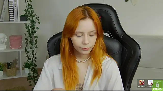 Rachel lips online show from June 3, 9:12 am