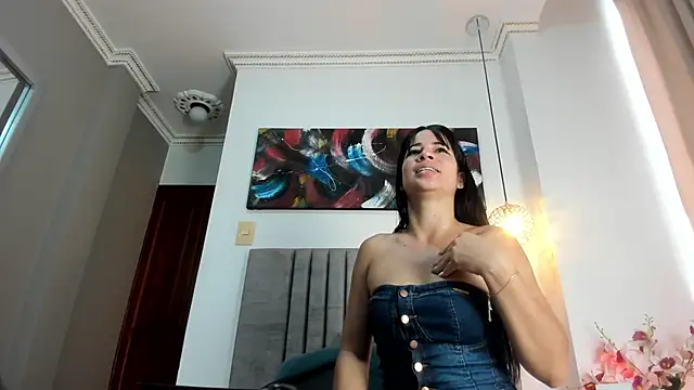 Snapshot of SabrinaWarren_ chatting on May 31, 2:24 pm SabrinaWarren online show from May 31, 2:24 pm